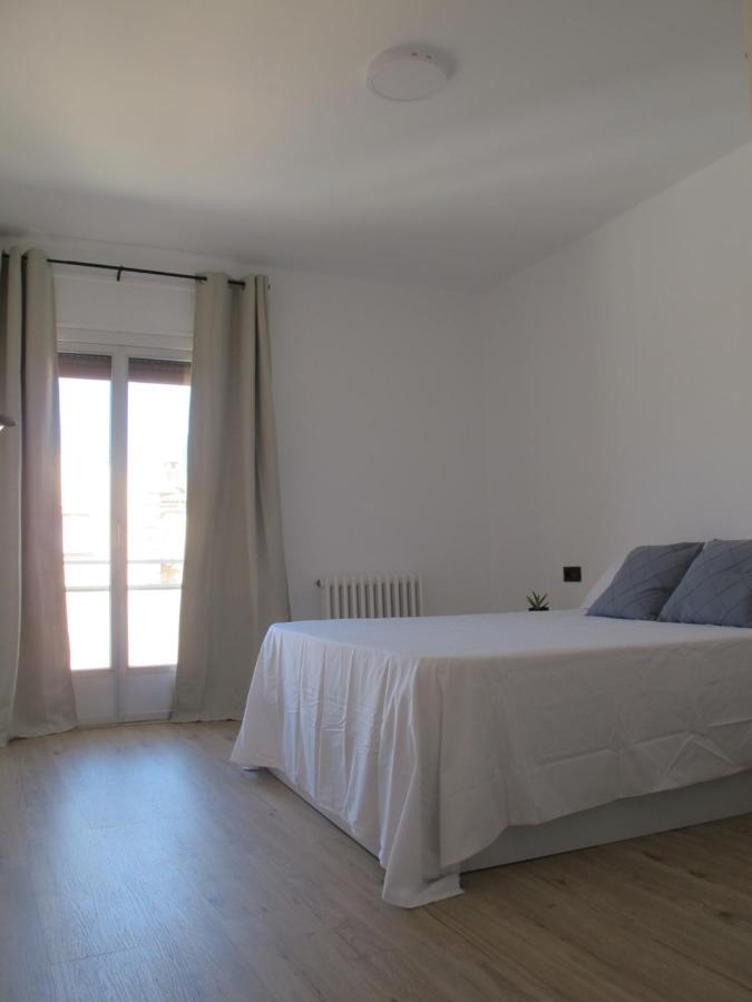Grande En Apartment Huesca