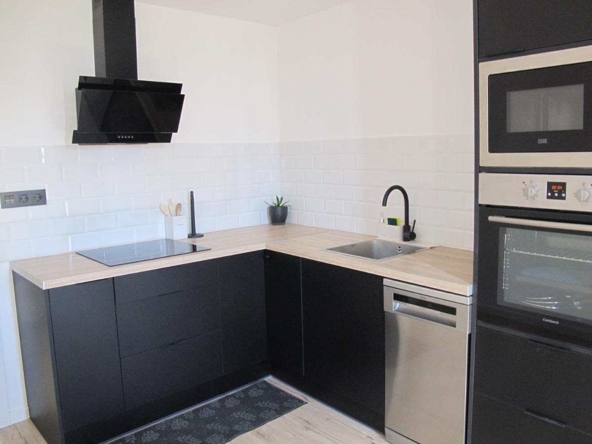 Apartment Grande En Huesca