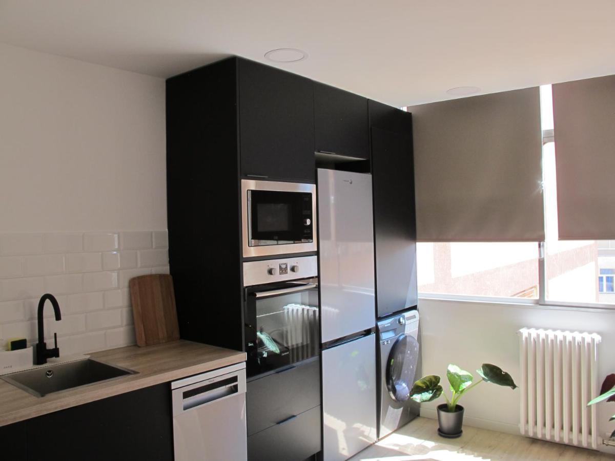 Apartment Grande En Huesca